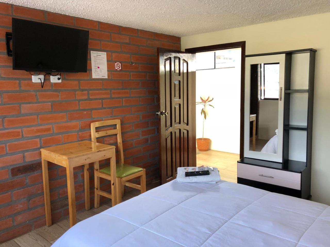 Hostal Monte Carmelo Banos  Ngoại thất bức ảnh